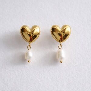 Gold Heart Earrings with Pearl Drop